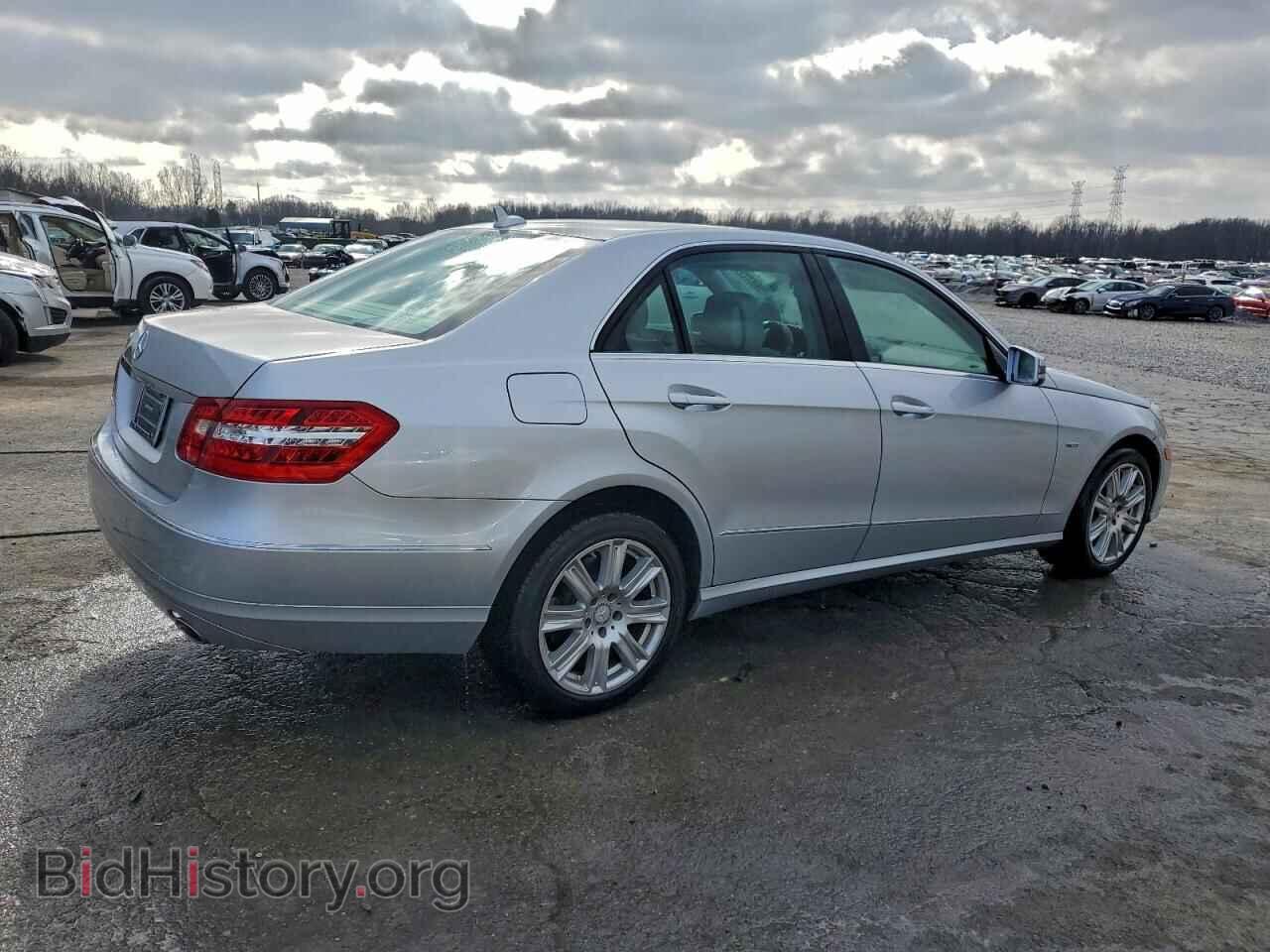 2012 MERCEDES-BENZ E-CLASS - VIN: WDDHF5KB2CA592406 - Фото 3