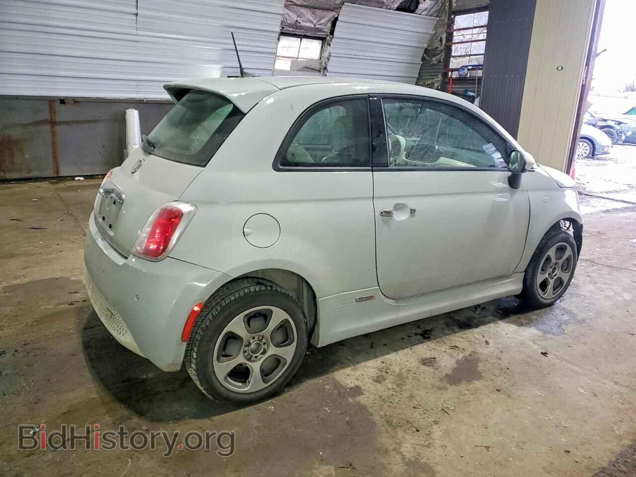 2017 FIAT 500 - VIN: 3C3CFFGE0HT609141 - Фото 3