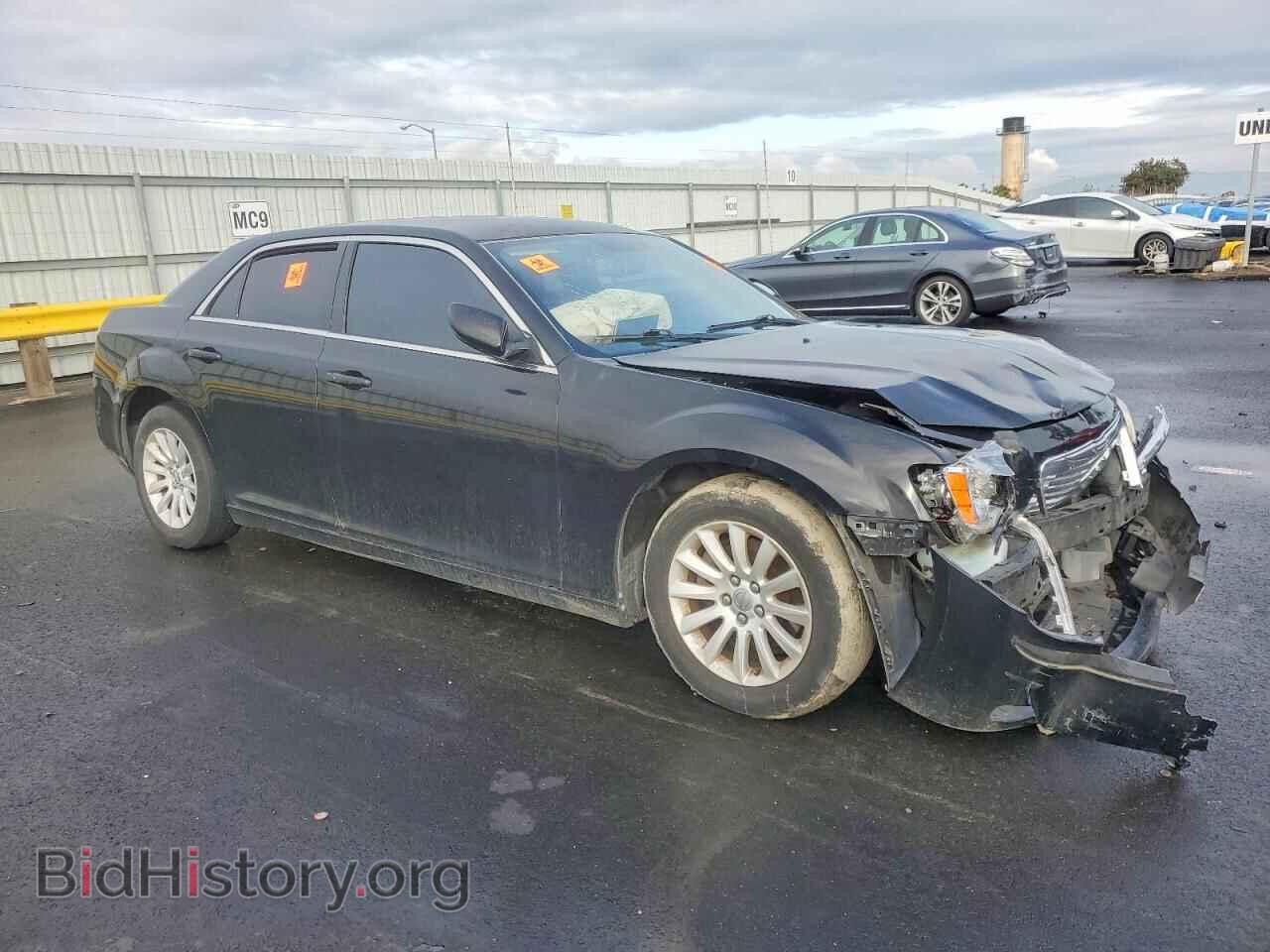 2013 CHRYSLER 300 - VIN: 2C3CCAAGXDH507371 - Фото 4