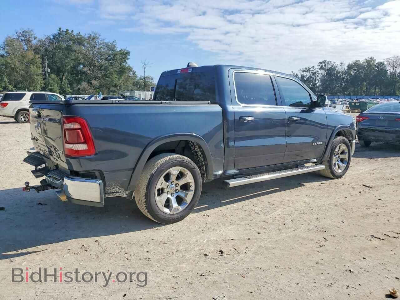 2020 RAM 1500 - VIN: 1C6SRFJT8LN305769 - Фото 3