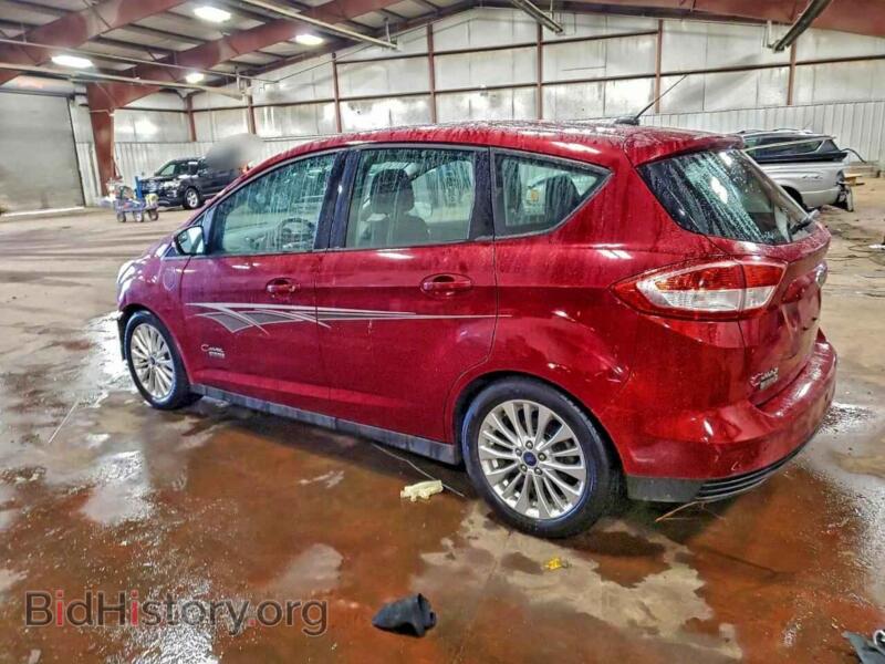 2017 Ford CMAX (VIN 1FADP5EU3HL111843) — photo 3 of 16