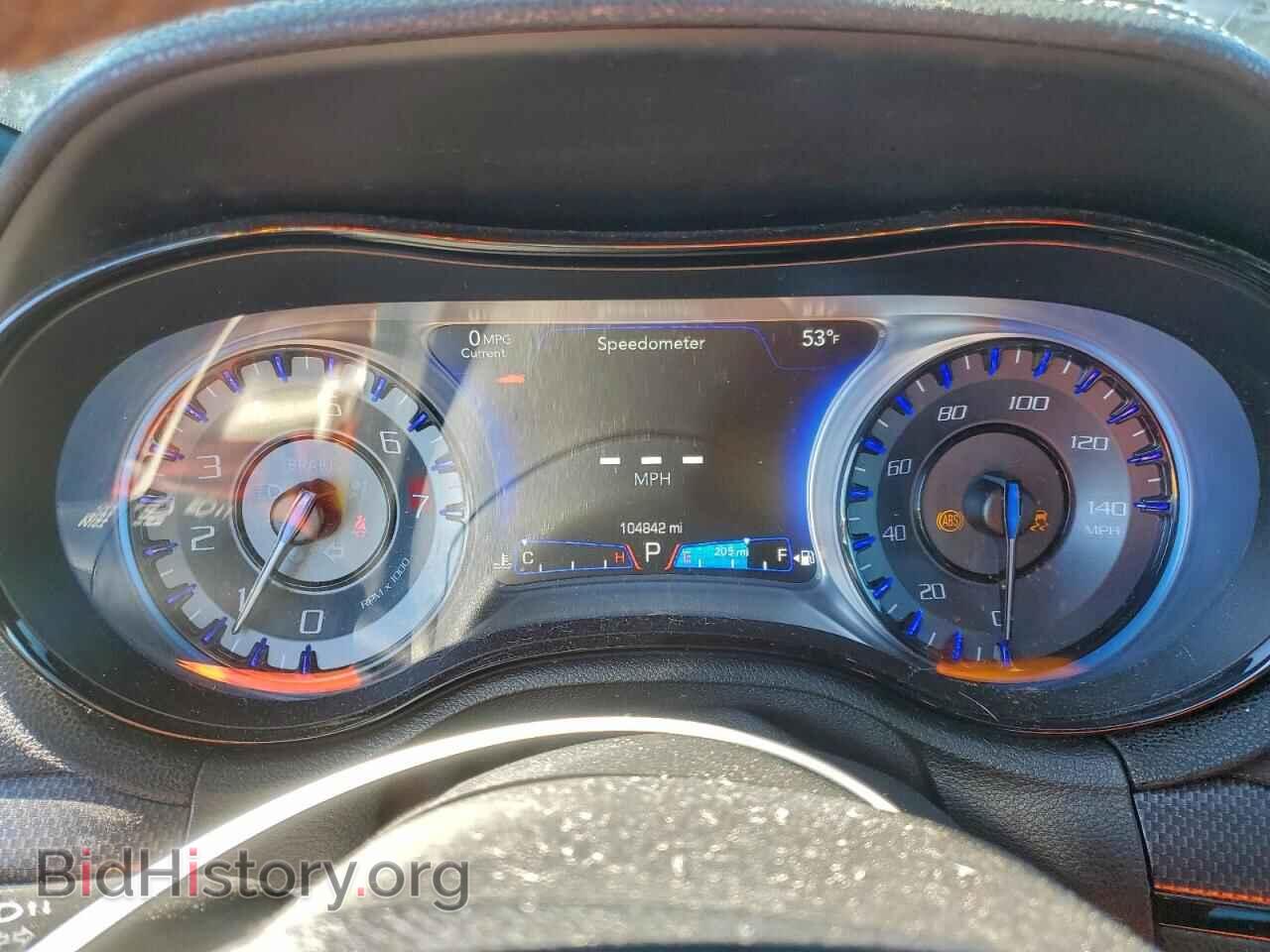 2015 CHRYSLER 300 - VIN: 2C3CCAGG3FH763779 - Фото 9