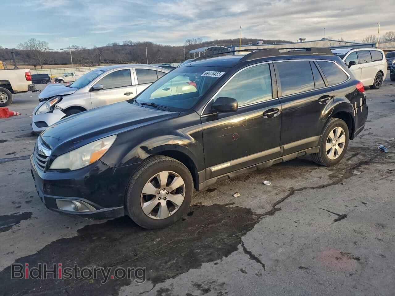 Photo 4S4BRCBC1B3407491 - SUBARU OUTBACK 2011