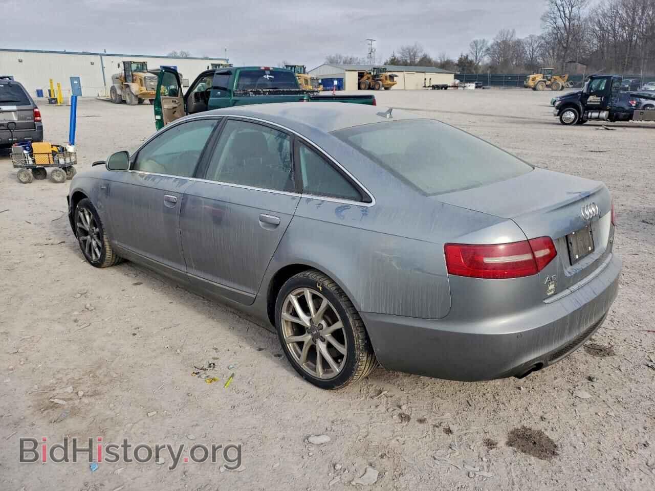 2011 AUDI A6 - VIN: WAUFGAFB0BN059945 - Фото 2