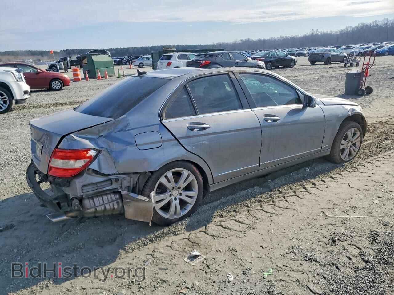 2011 MERCEDES-BENZ C-CLASS - VIN: WDDGF5EB3BR181216 - Фото 3