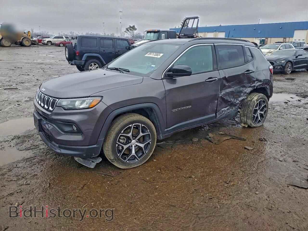 Photo 3C4NJDBN0RT604764 - JEEP COMPASS 2024