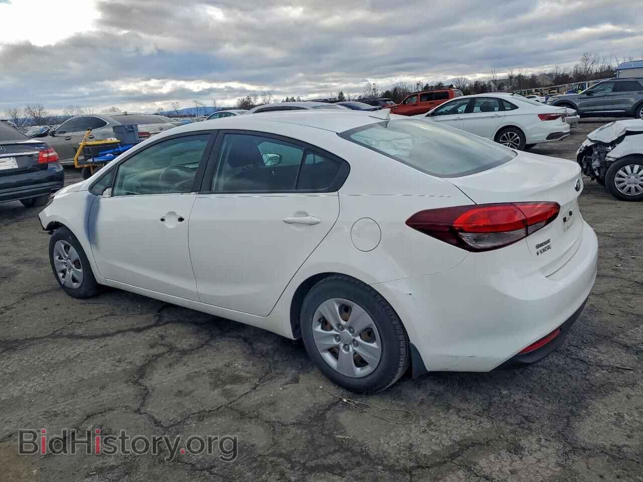 2018 KIA FORTE - VIN: 3KPFK4A71JE272833 - Фото 2