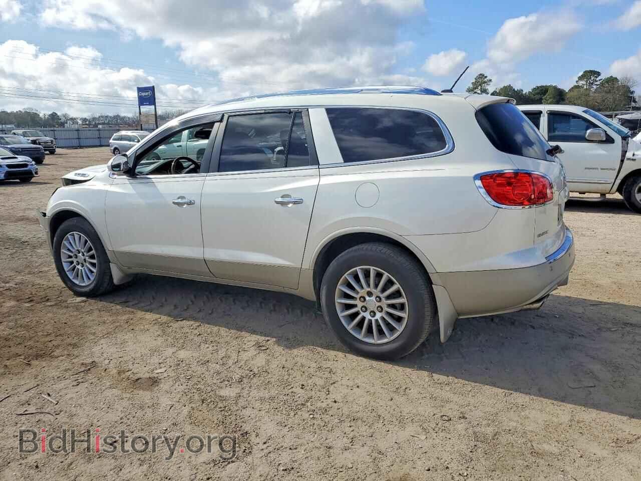 2012 BUICK ENCLAVE - VIN: 5GAKRCED4CJ281859 - Фото 2
