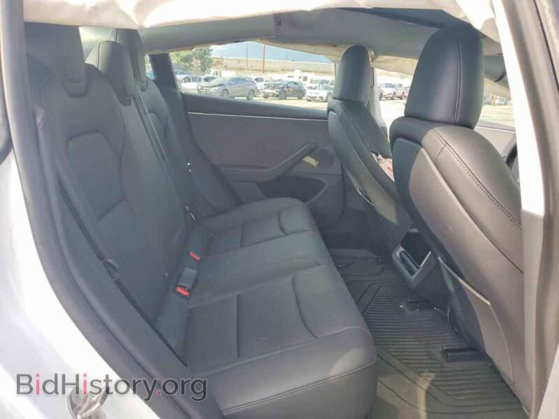 2024 Tesla MODEL 3 (VIN 5YJ3E1EA4RF858690) — фото 10 из 14
