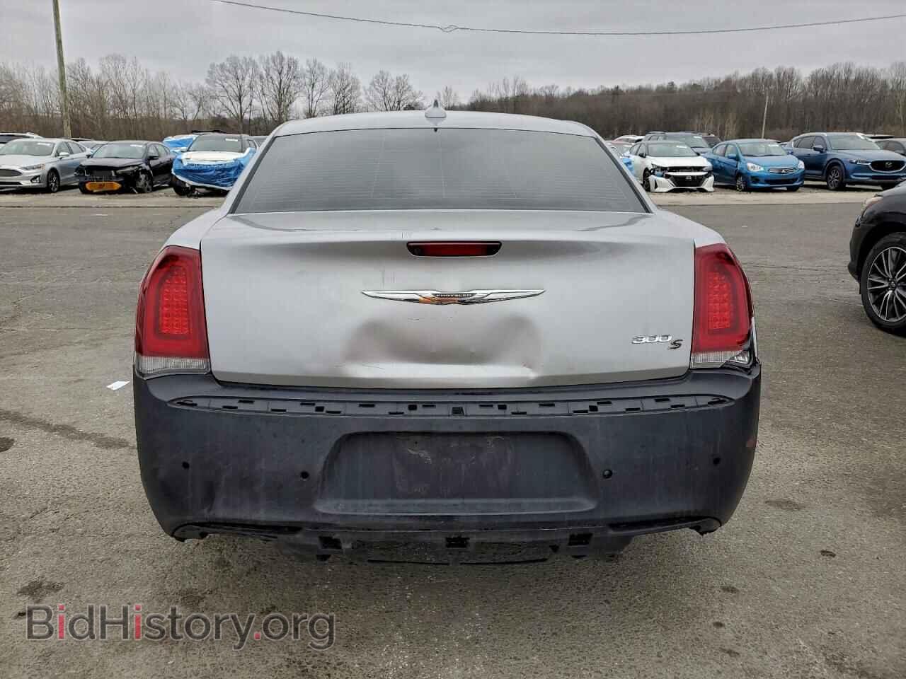 2016 CHRYSLER 300 - VIN: 2C3CCABG8GH161467 - Фото 6