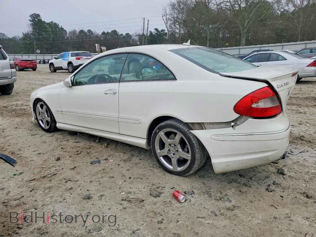 2007 MERCEDES-BENZ CLK-CLASS - VIN: WDBTJ72H67F211375 - Photo 2