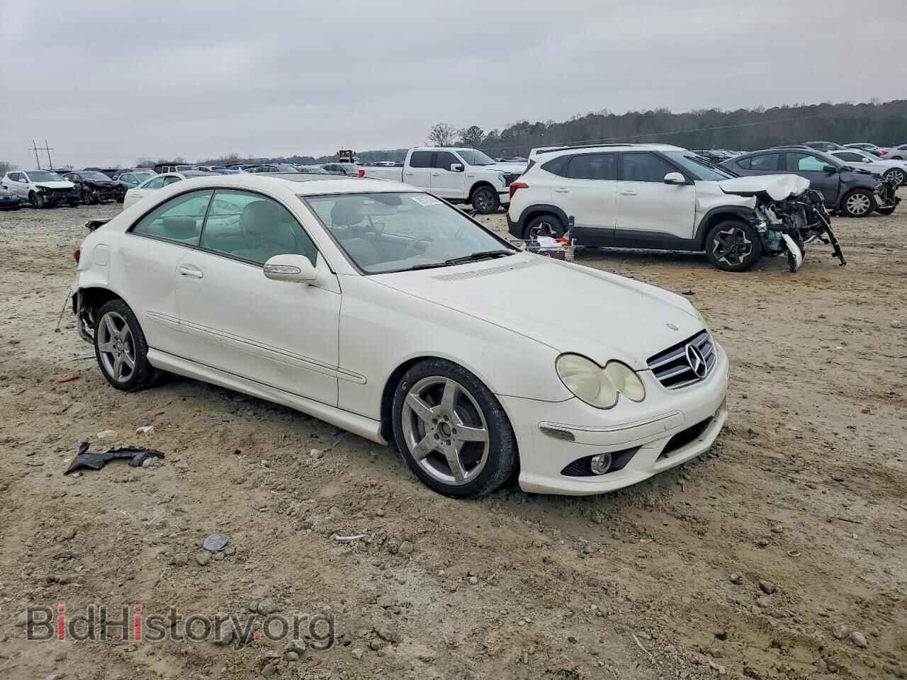 2007 MERCEDES-BENZ CLK-CLASS - VIN: WDBTJ72H67F211375 - Photo 4