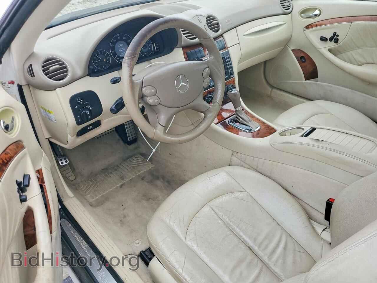2007 MERCEDES-BENZ CLK-CLASS - VIN: WDBTJ72H67F211375 - Photo 8