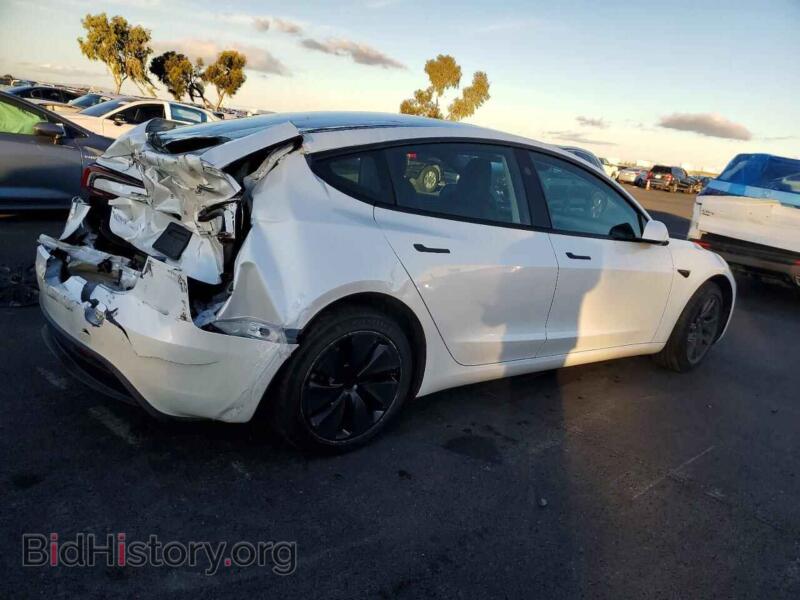 2024 Tesla MODEL 3 (VIN 5YJ3E1EA6RF787704) — фото 3 из 13