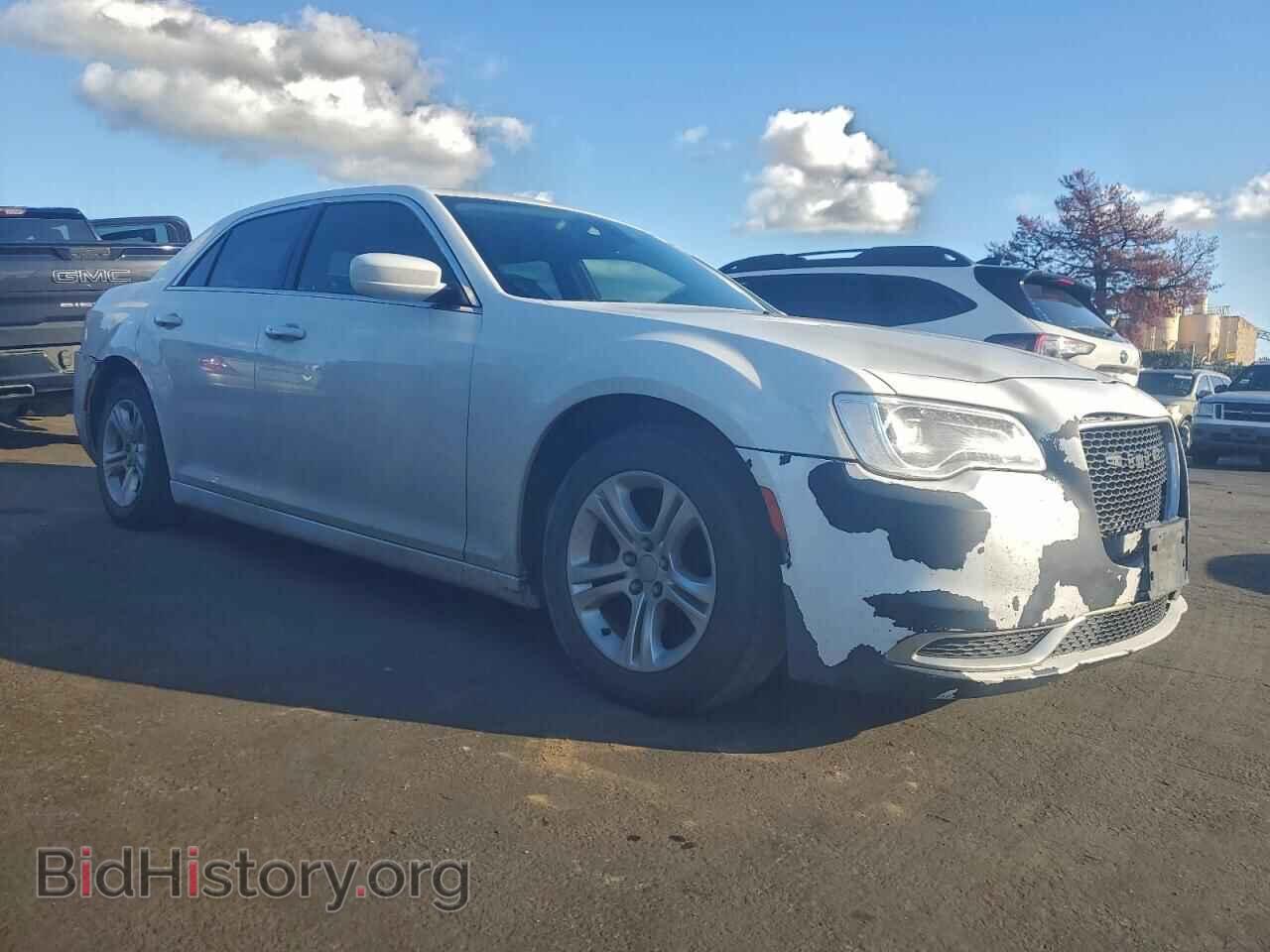 2016 CHRYSLER 300 - VIN: 2C3CCAAG9GH206840 - Фото 4