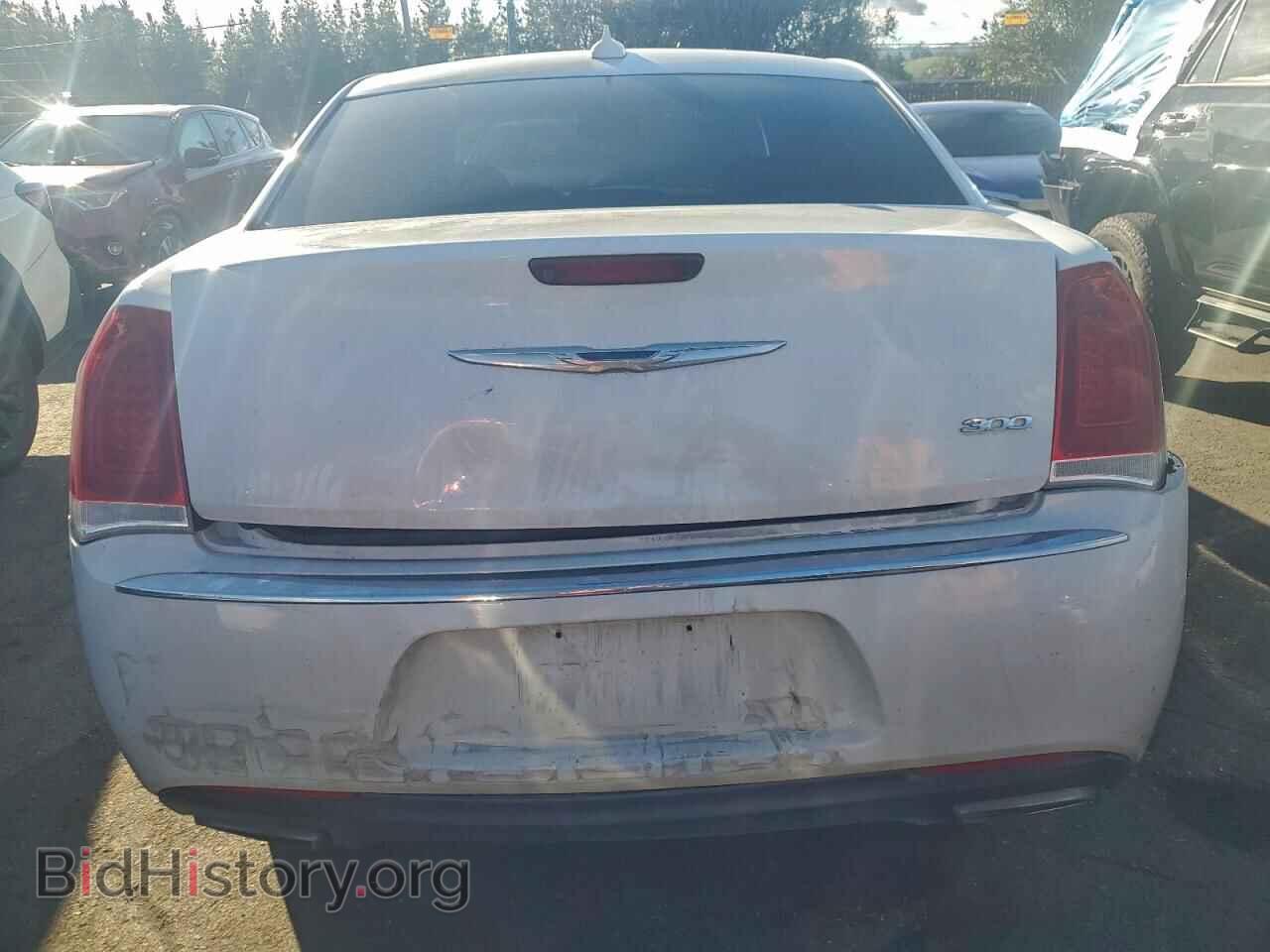 2016 CHRYSLER 300 - VIN: 2C3CCAAG9GH206840 - Фото 6