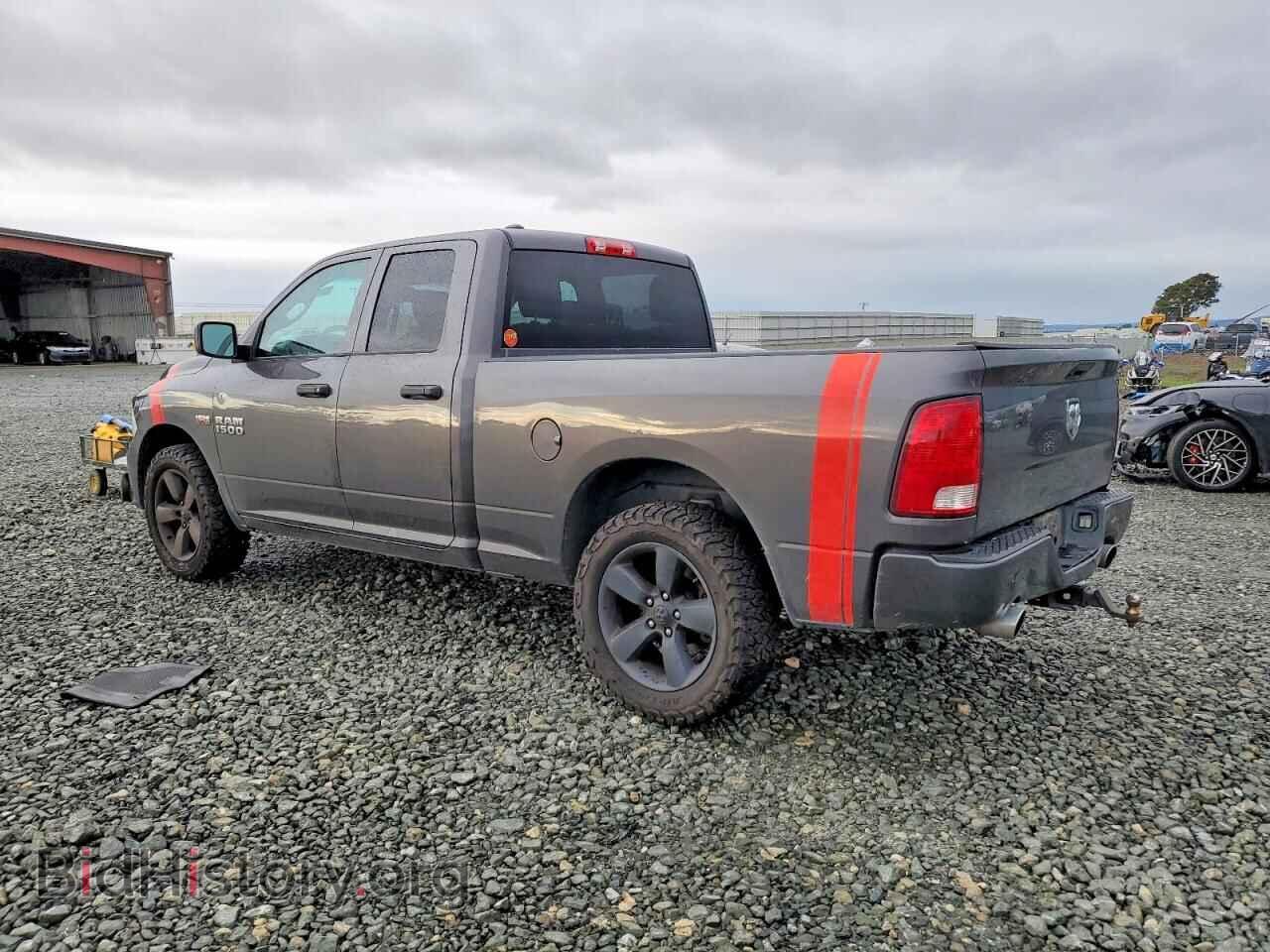 2016 RAM 1500 - VIN: 1C6RR6FT3GS415062 - Photo 2