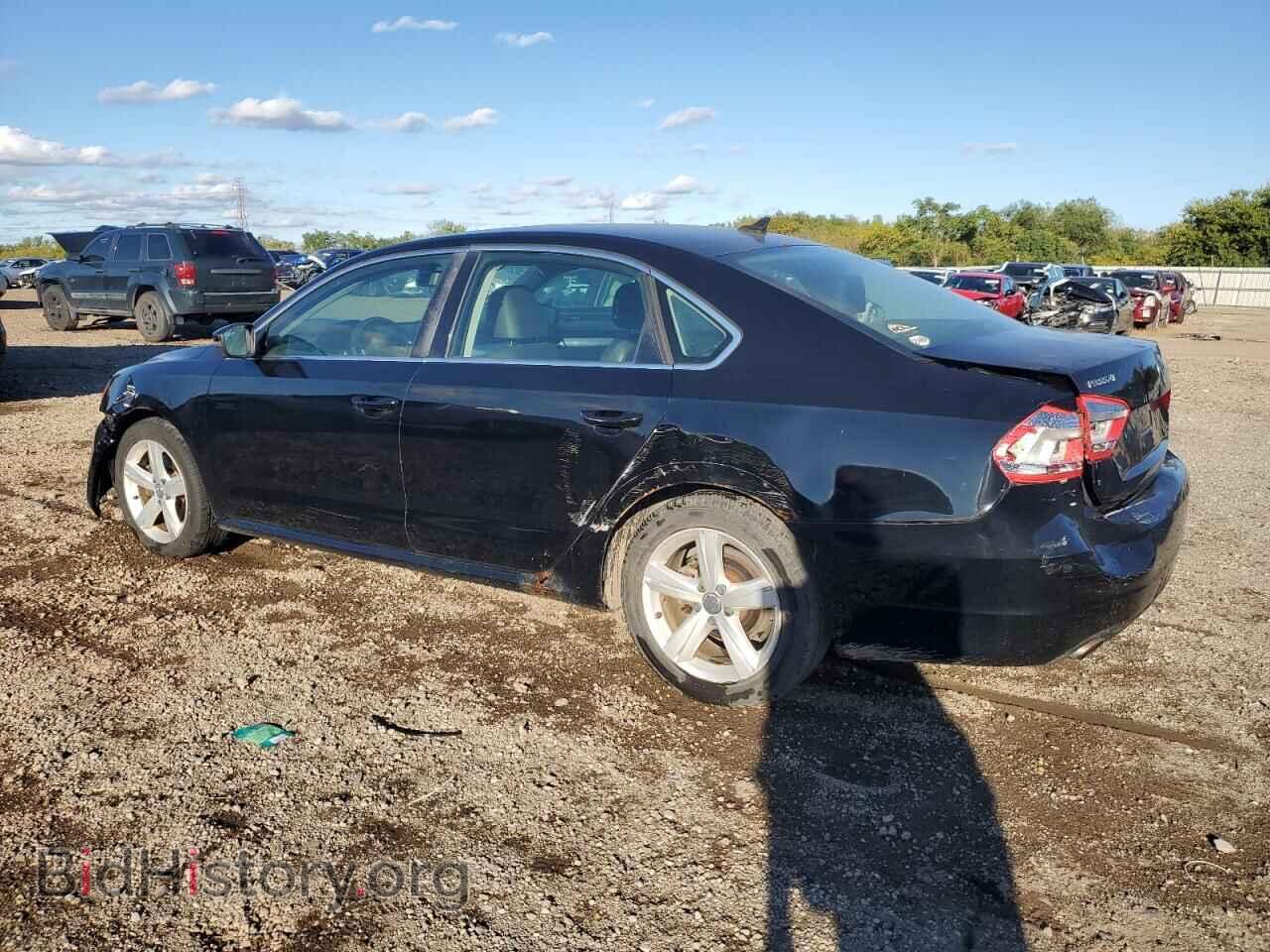 2013 VOLKSWAGEN PASSAT - VIN: 1VWBP7A32DC113052 - Фото 2