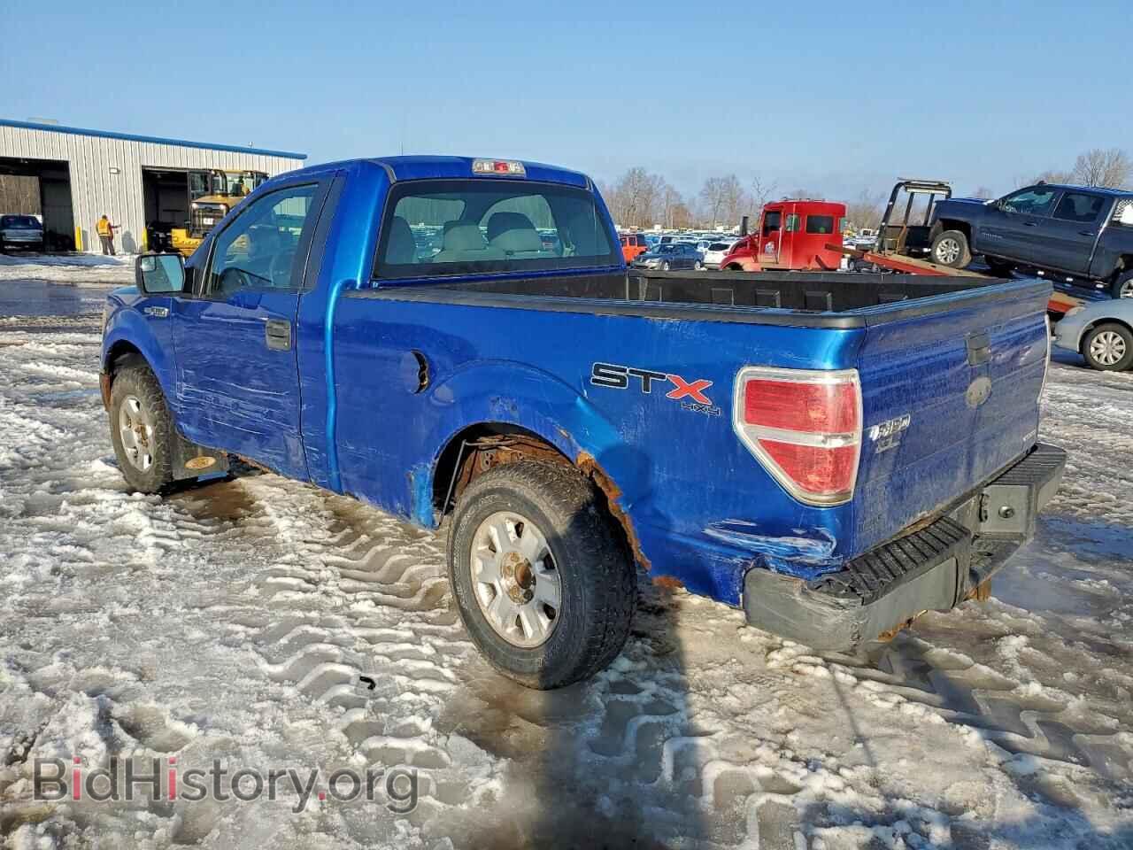 2011 FORD All Models - VIN: 1FTMF1EM2BFA82234 - Фото 2