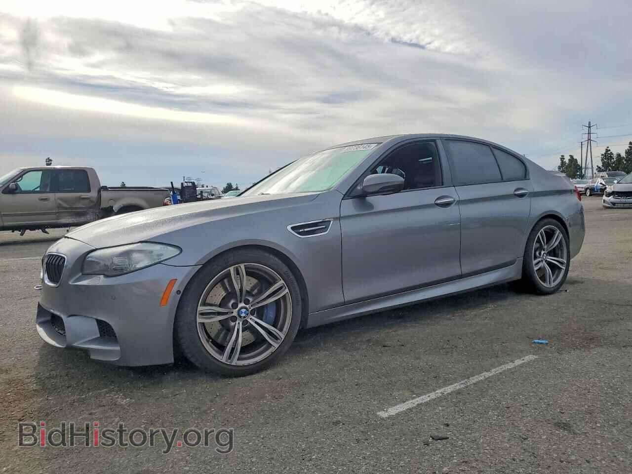 Photo WBSFV9C54DD095984 - BMW M5 2013