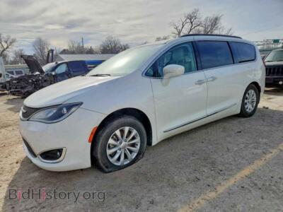 2017 Chrysler PACIFICA Touring L, white — VIN 2C4RC1BG4HR691520, Copart