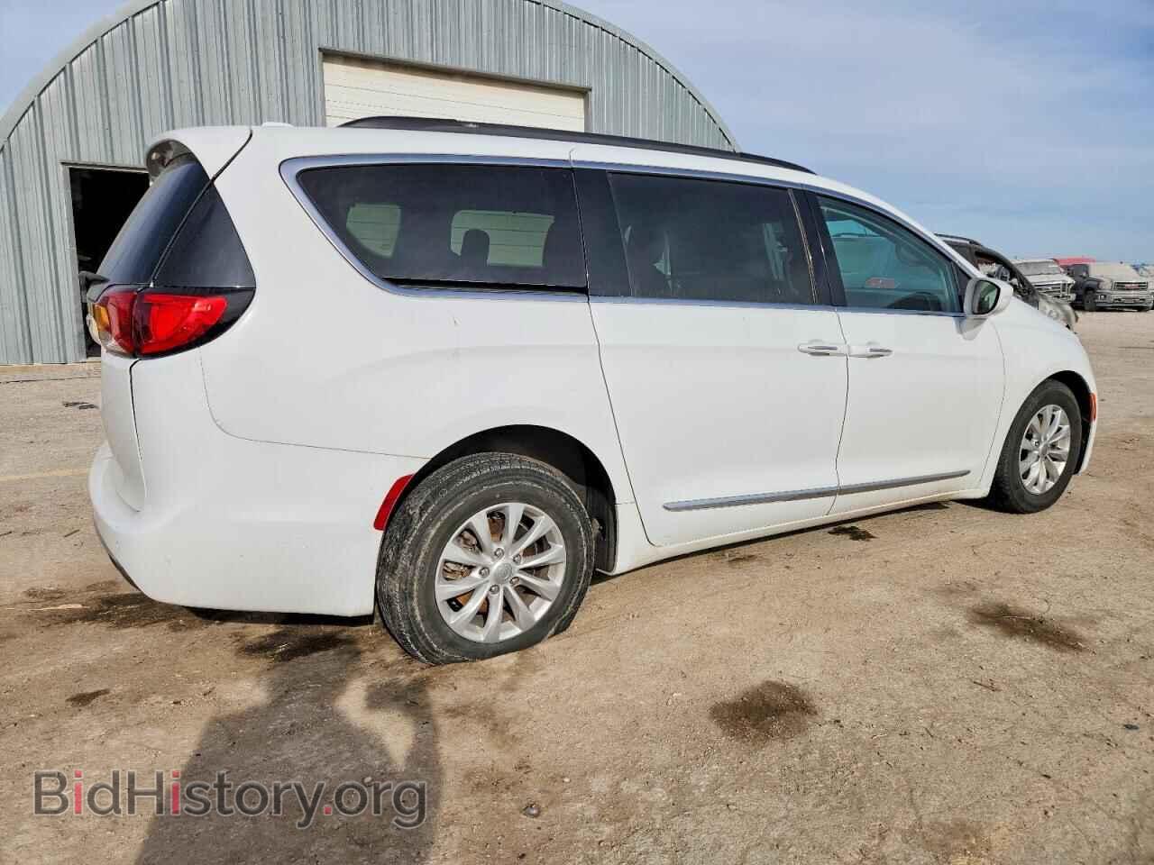 2017 CHRYSLER PACIFICA - VIN: 2C4RC1BG4HR691520 - Фото 3