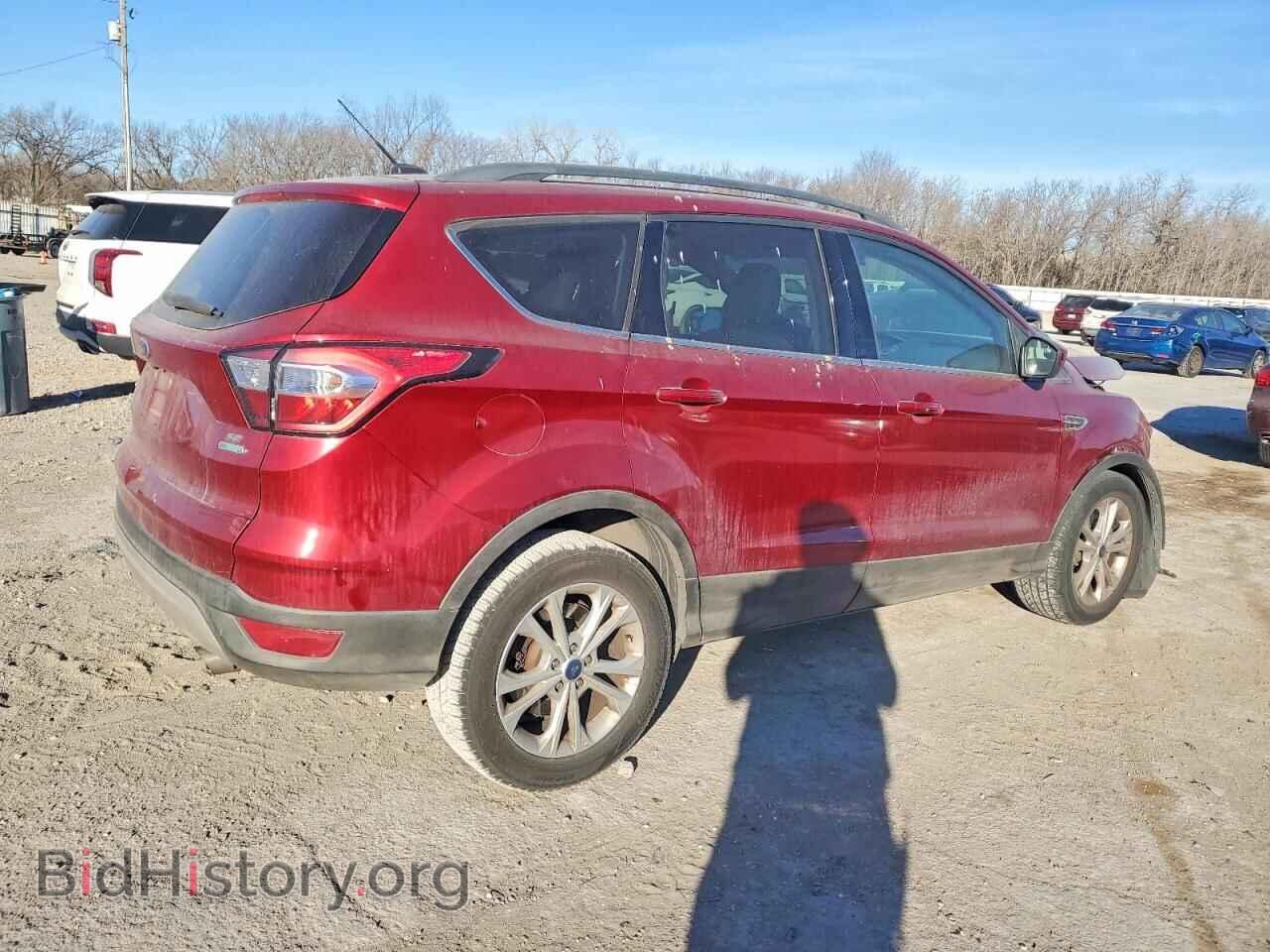 2018 FORD ESCAPE - VIN: 1FMCU0G91JUB47049 - Фото 3
