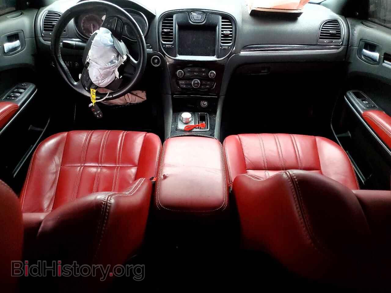 2021 CHRYSLER 300 - VIN: 2C3CCABT4MH680010 - Photo 8