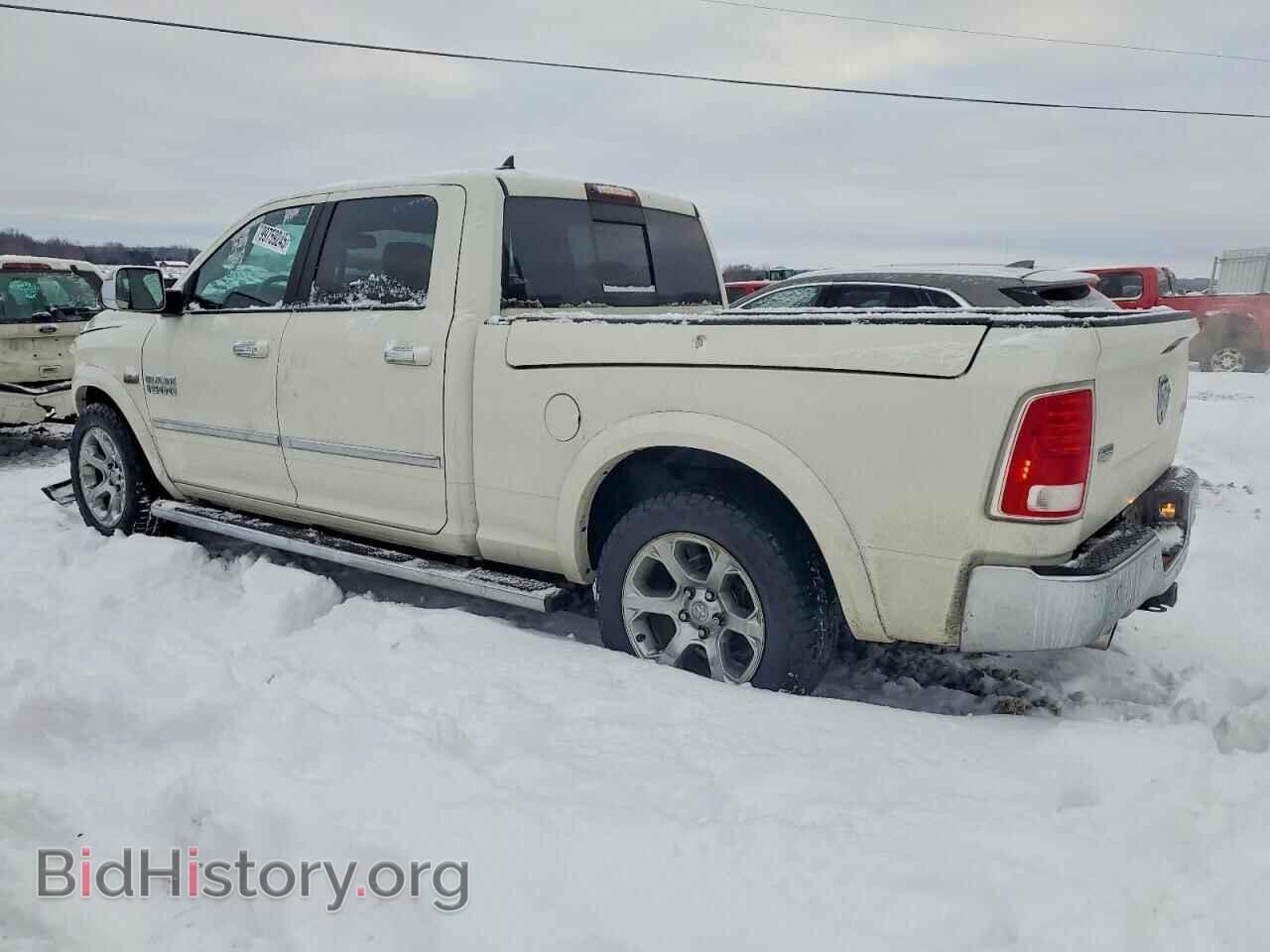 2017 RAM 1500 - VIN: 1C6RR7VT9HS846496 - Фото 2