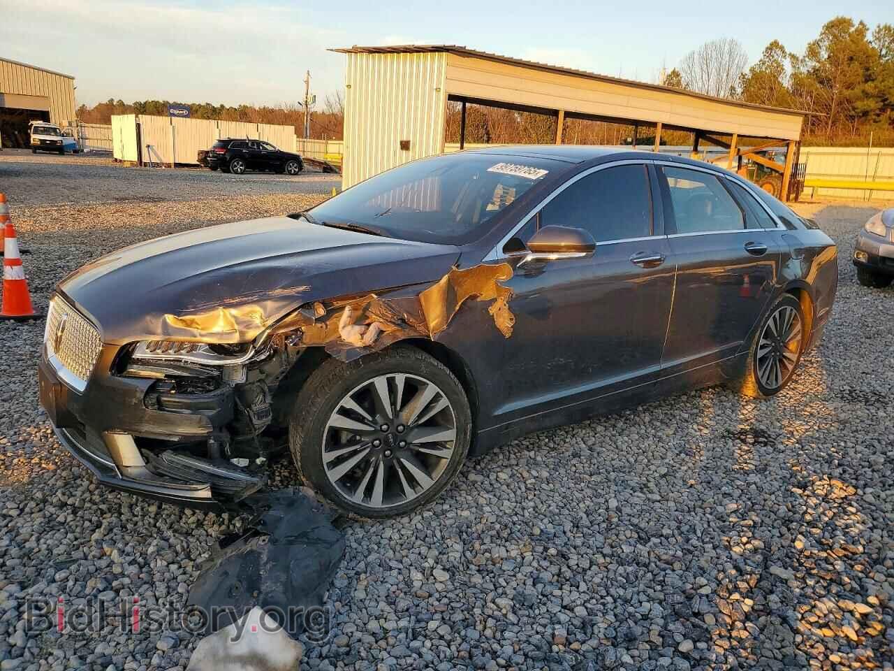 Photo 3LN6L5E92HR645374 - LINCOLN MKZ 2017