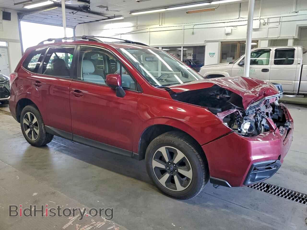 2017 SUBARU FORESTER - VIN: JF2SJAEC0HH803274 - Фото 4