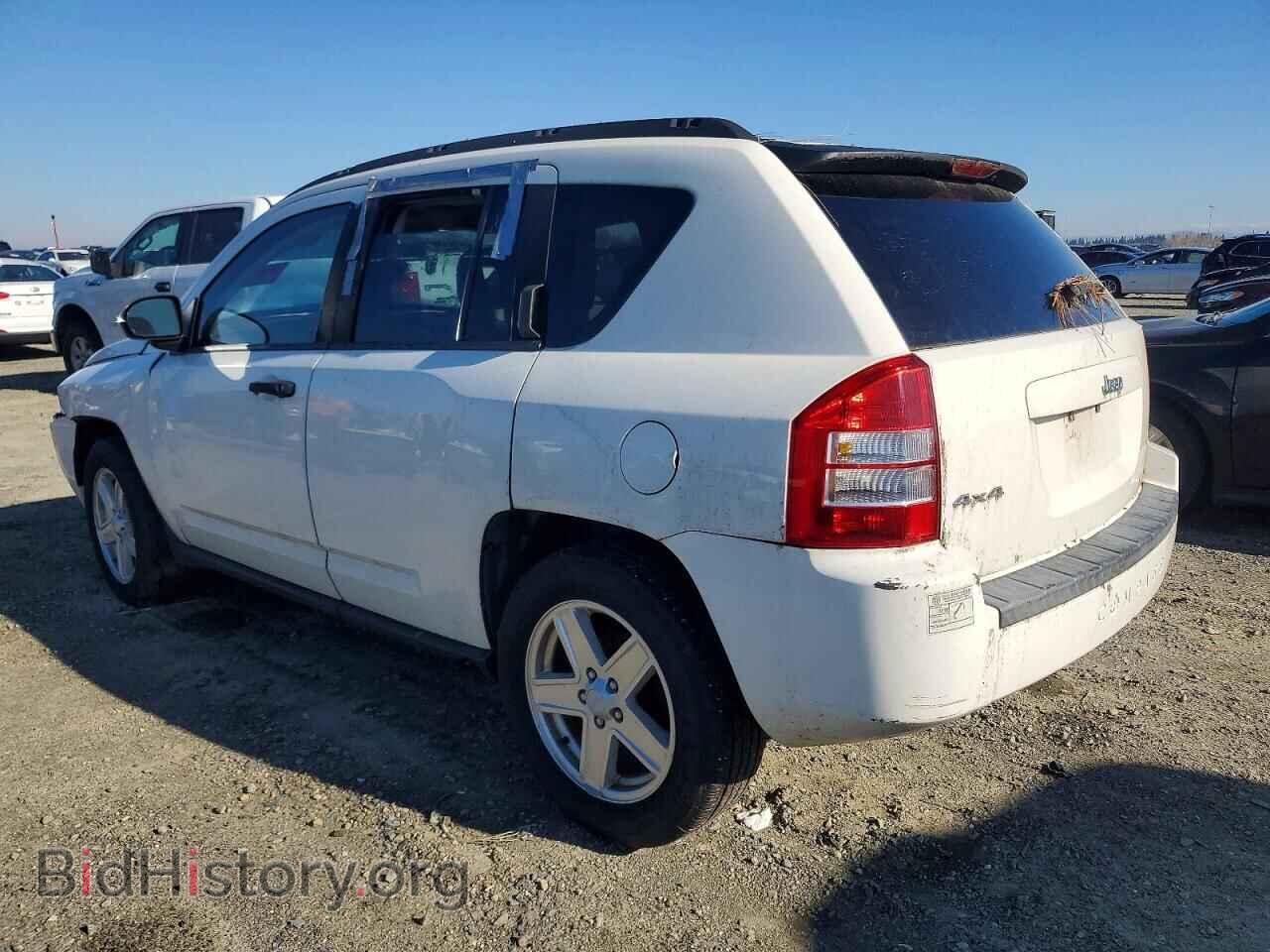 2007 JEEP COMPASS - VIN: 1J8FF47W27D306056 - Photo 2