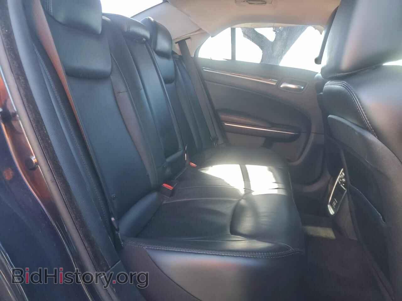 2016 CHRYSLER 300 - VIN: 2C3CCAAG0GH147449 - Photo 10