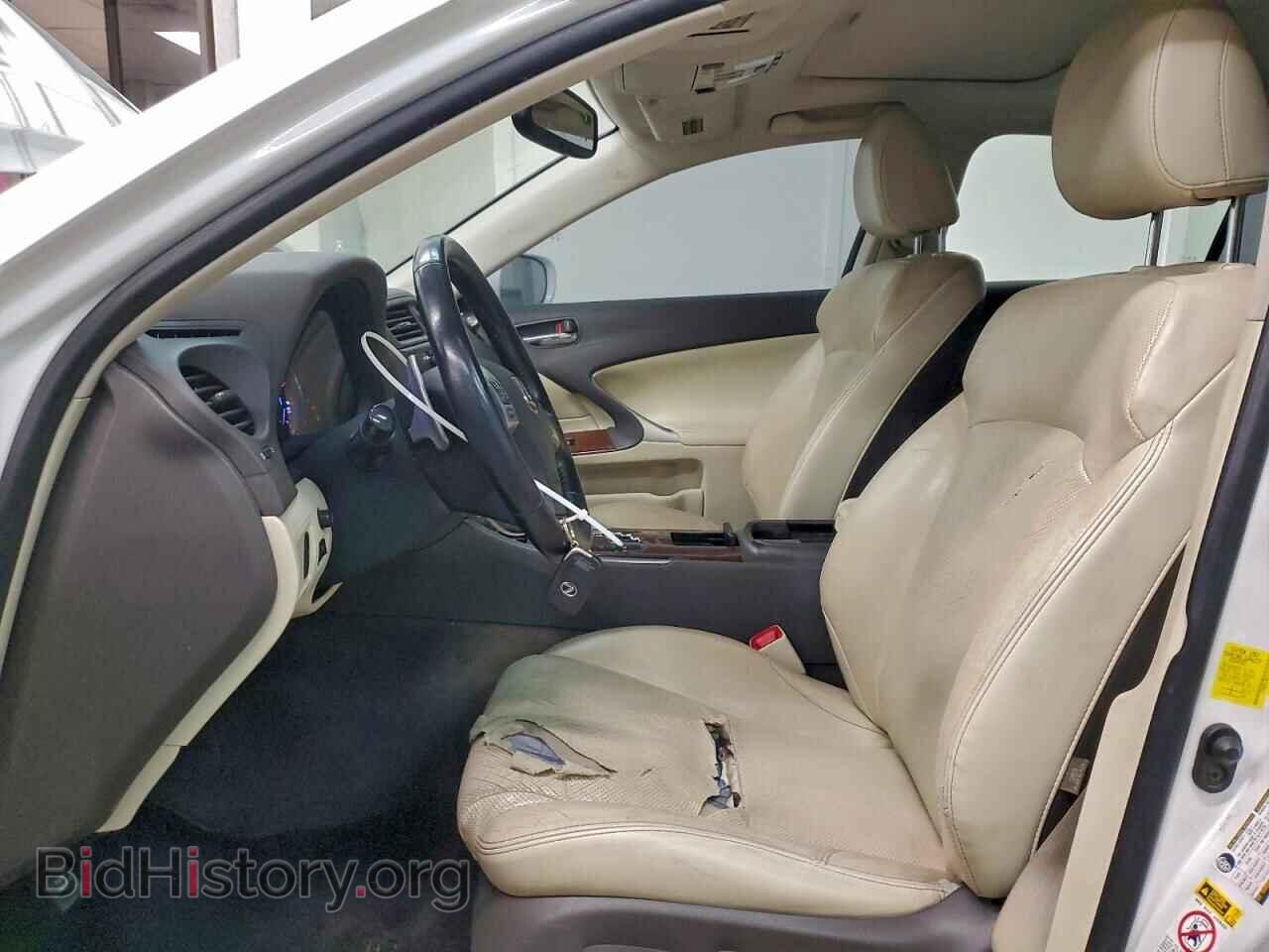 2012 LEXUS IS - VIN: JTHBF5C20C5172438 - Photo 7