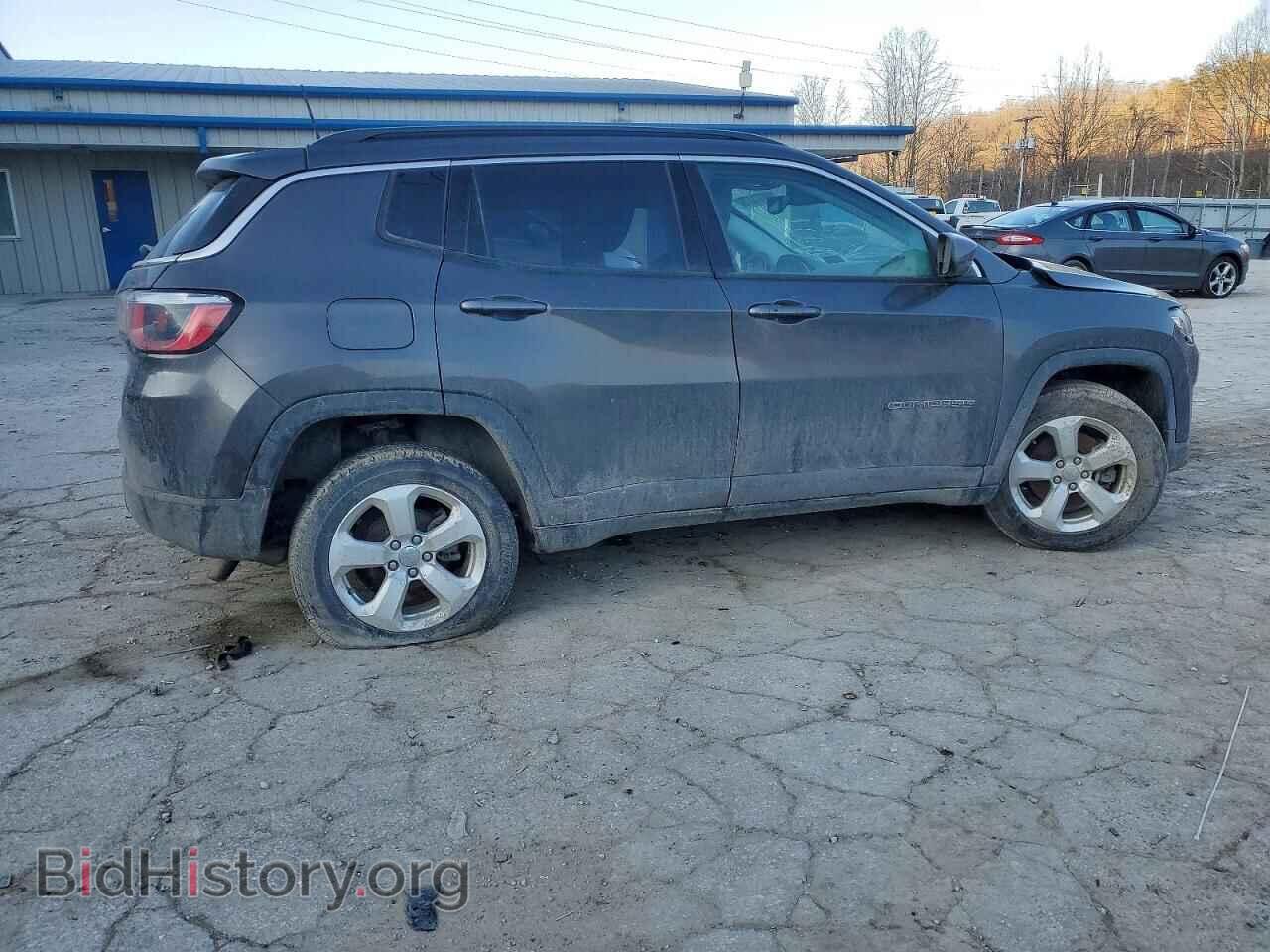 2017 JEEP COMPASS - VIN: 3C4NJDBB6HT641869 - Фото 3