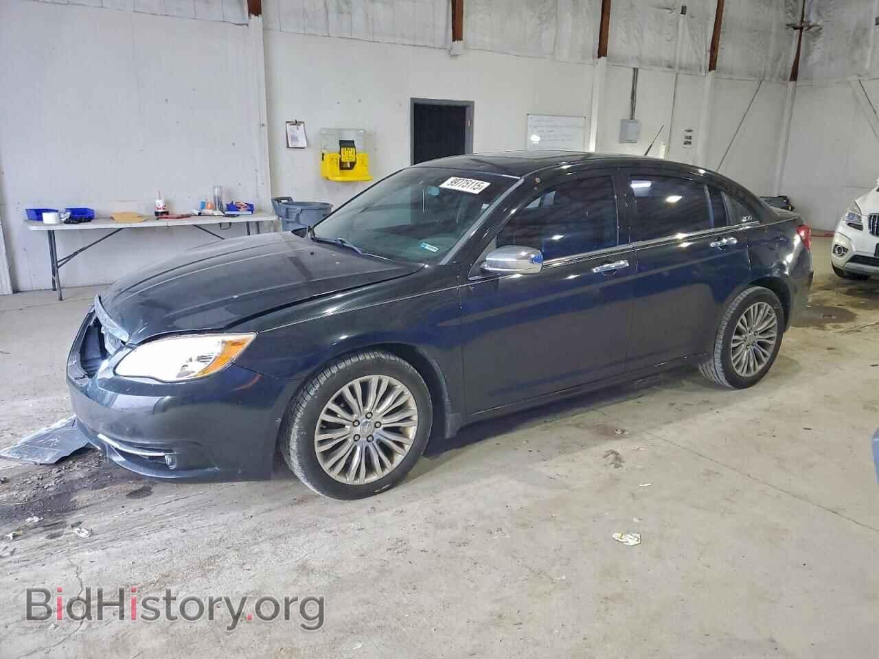 Photo 1C3BC2FG3BN518596 - CHRYSLER 200 2011