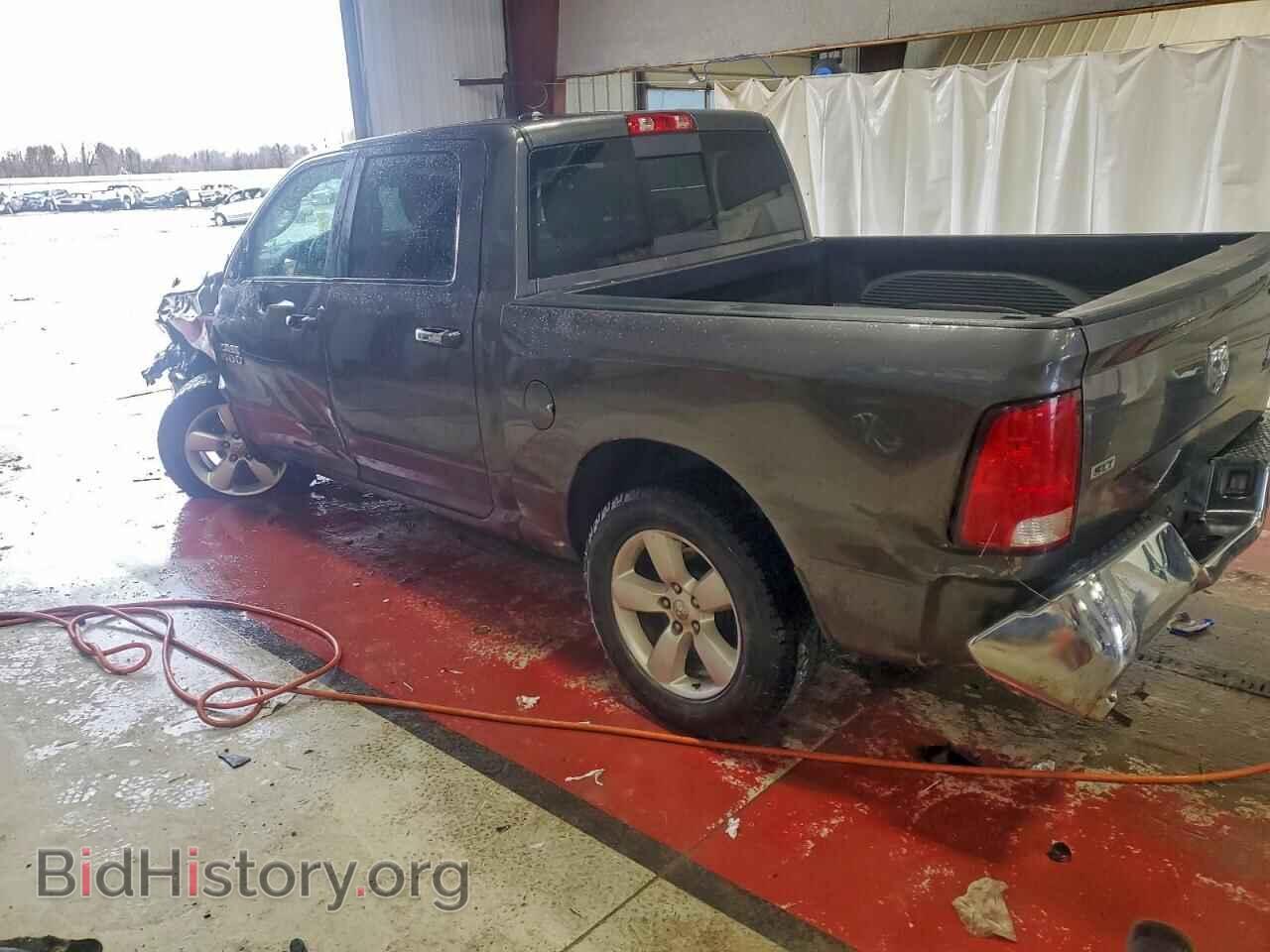 2017 RAM 1500 - VIN: 1C6RR7LT4HS787795 - Photo 2