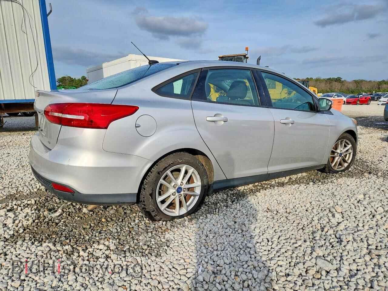 2017 FORD FOCUS - VIN: 1FADP3F29HL221023 - Фото 3