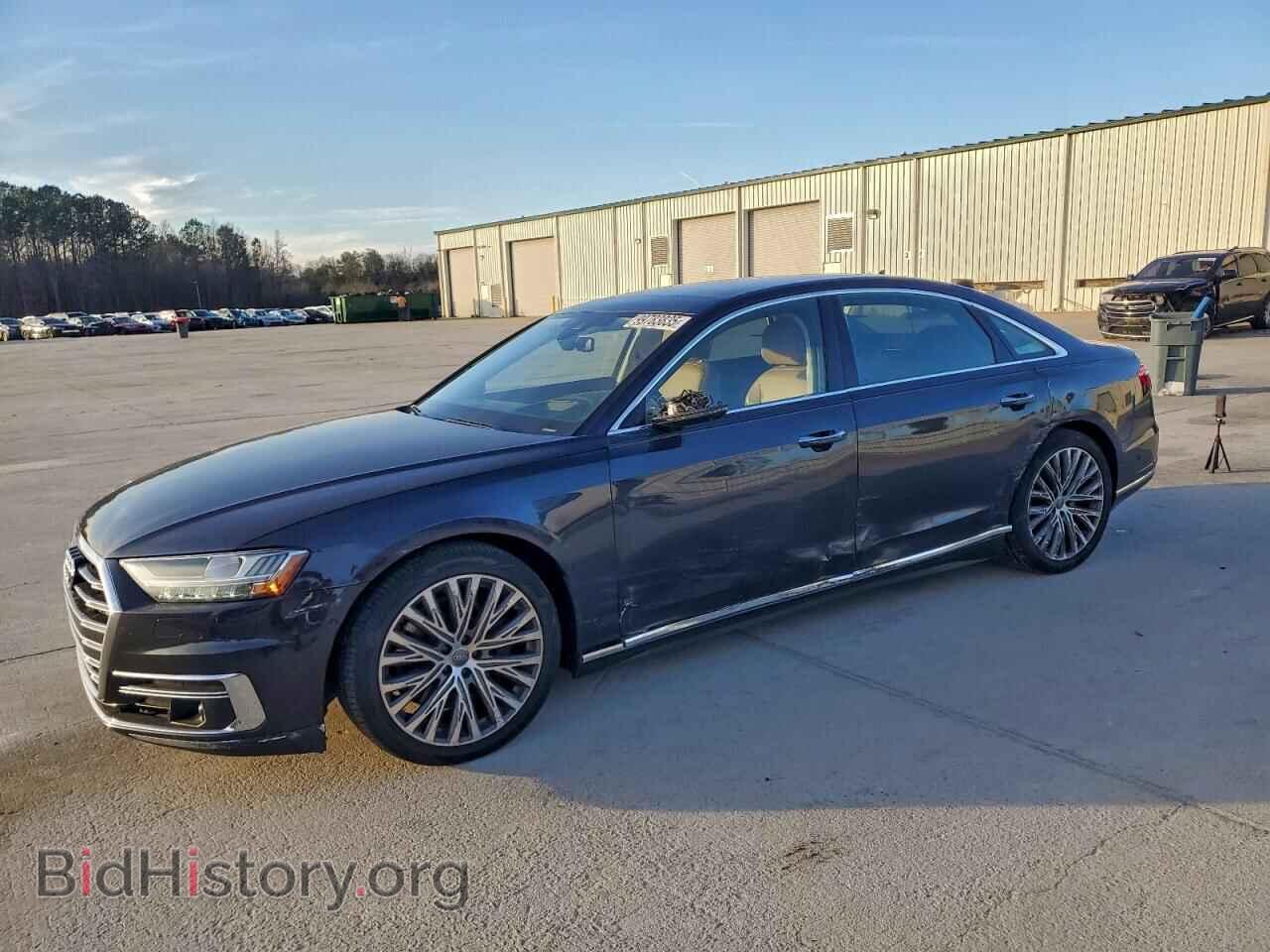 Photo WAU8DAF80KN005261 - AUDI A8 2019