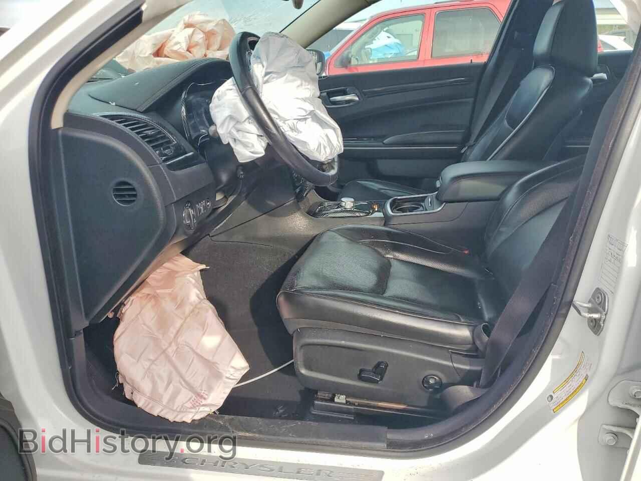 2020 CHRYSLER 300 - VIN: 2C3CCAEG4LH108500 - Фото 7