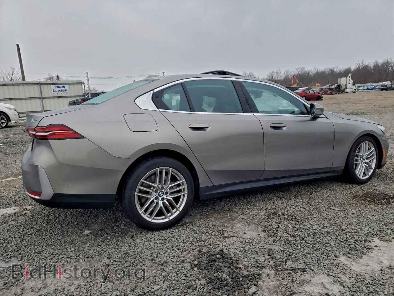 2025 BMW 5 SERIES - VIN: WBA63FJ07SCT68970 - Фото 3