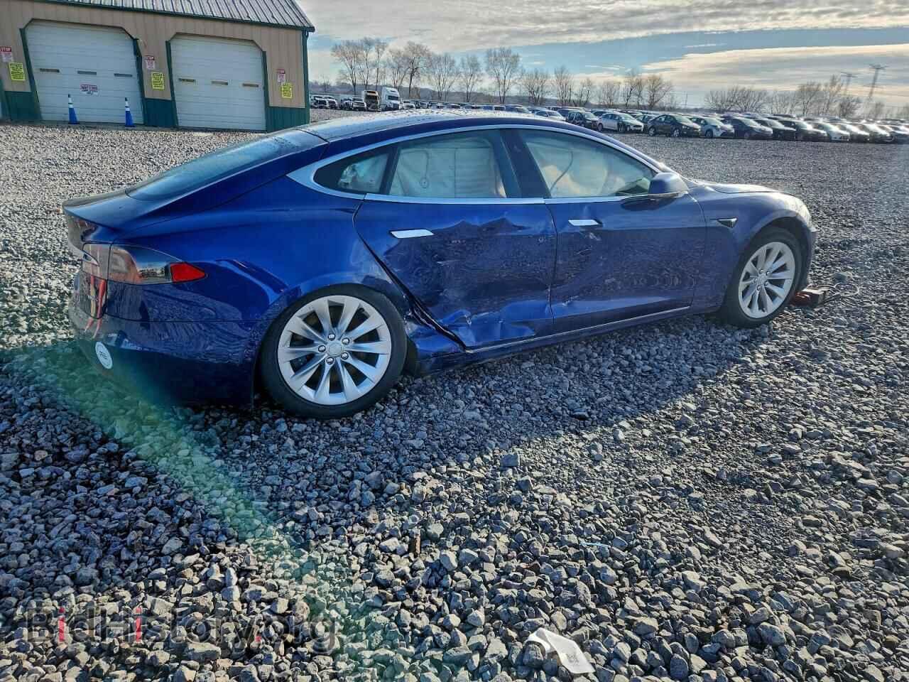 2017 TESLA MODEL S - VIN: 5YJSA1E25HF215425 - Photo 3