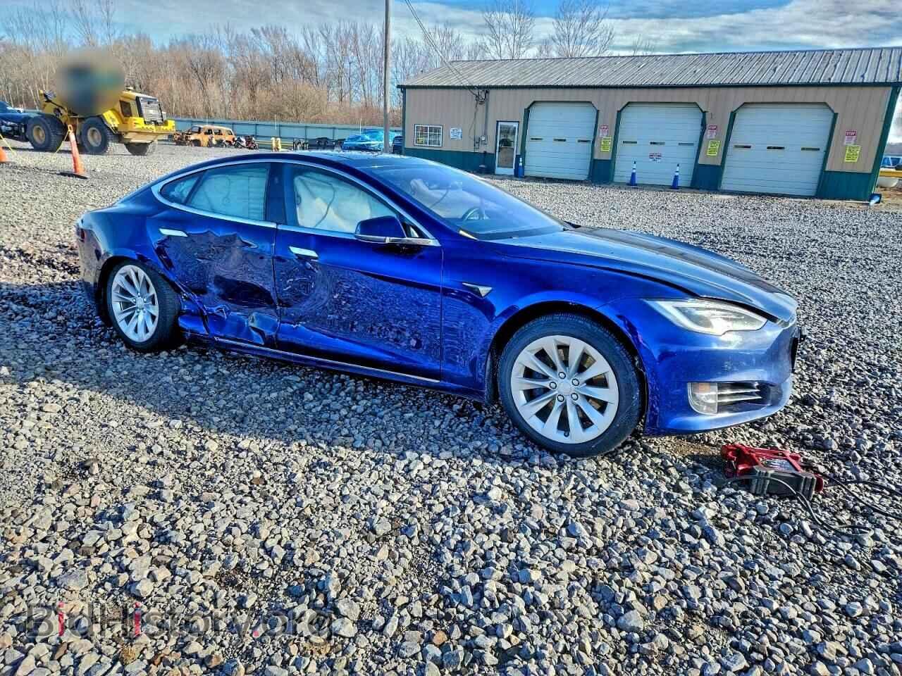 2017 TESLA MODEL S - VIN: 5YJSA1E25HF215425 - Photo 4