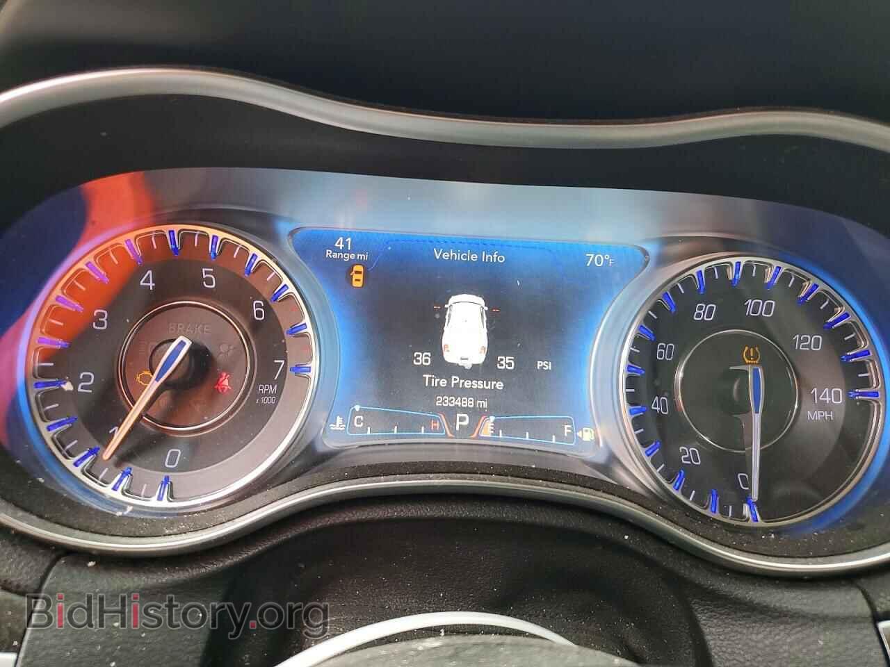 2015 CHRYSLER 300 - VIN: 2C3CCAAG6FH920729 - Фото 9