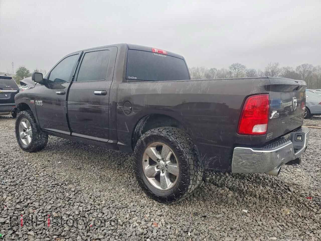 2017 RAM 1500 - VIN: 3C6RR7LT5HG703197 - Фото 2