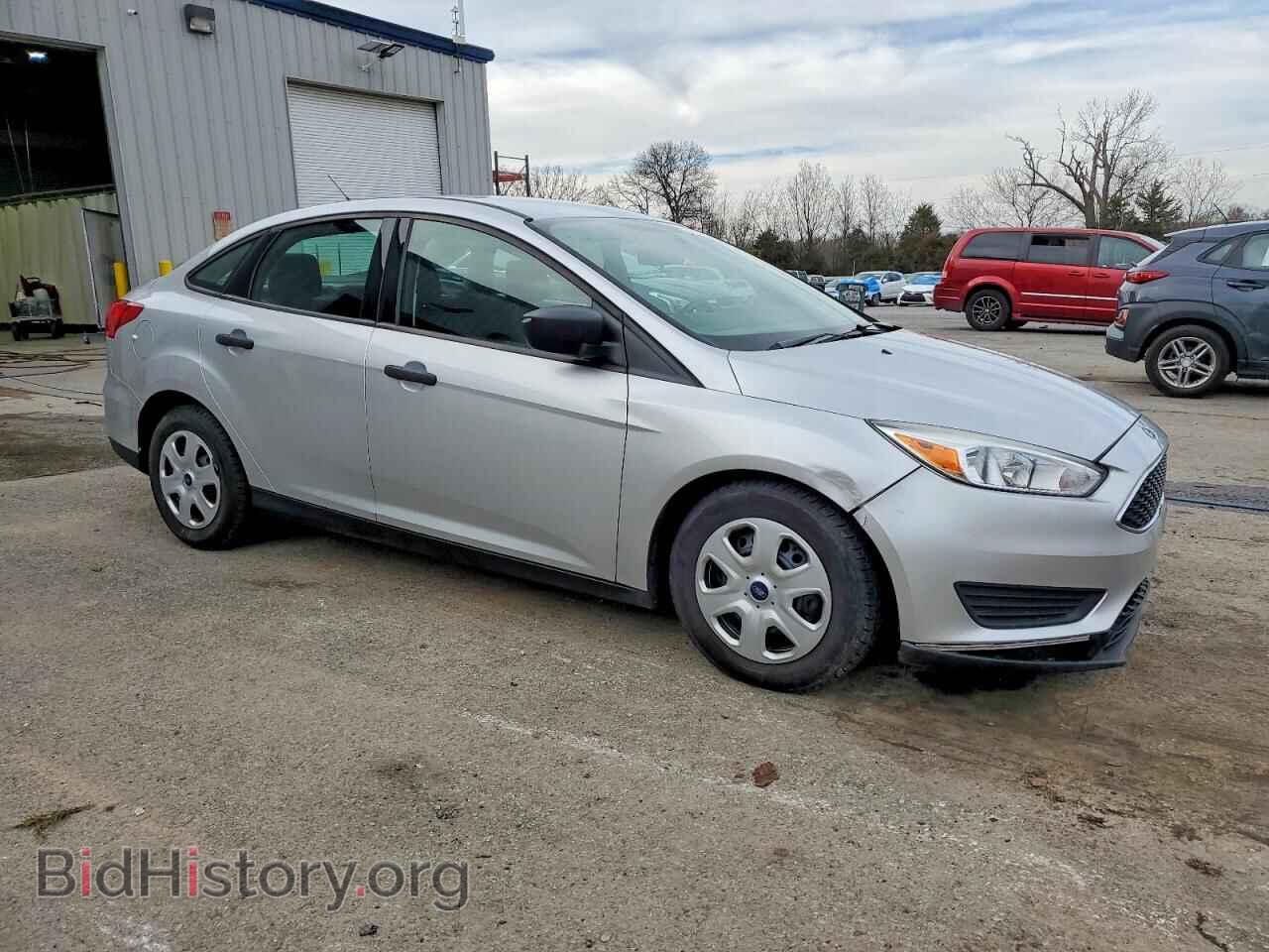 2017 FORD FOCUS - VIN: 1FADP3E24HL229984 - Photo 4