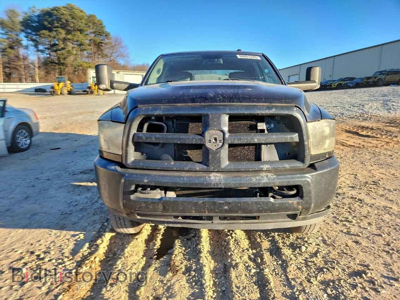 2018 RAM All Models - VIN: 3C6UR5CL0JG283921 - Photo 5