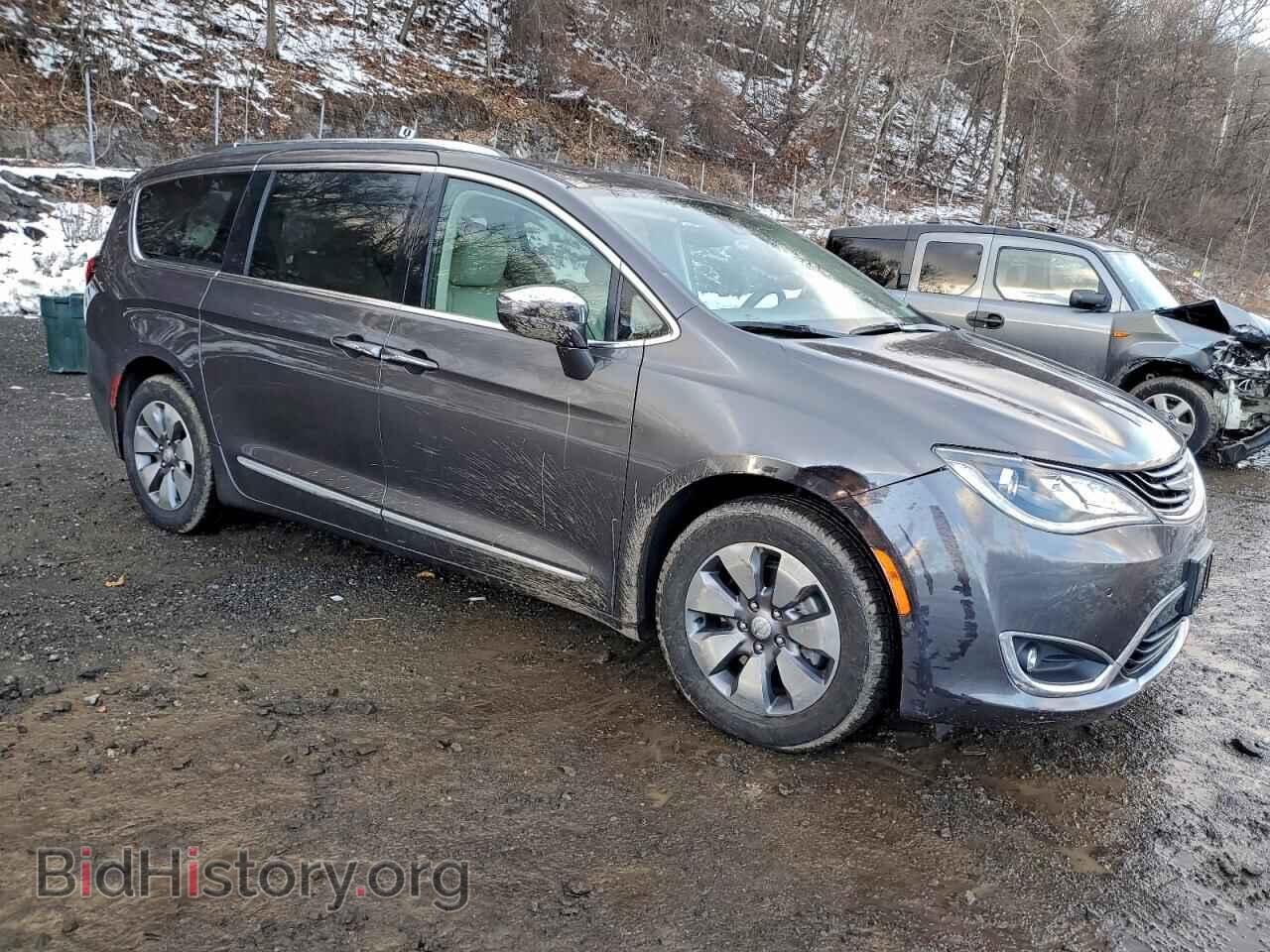 2018 CHRYSLER PACIFICA - VIN: 2C4RC1N73JR323217 - Фото 4
