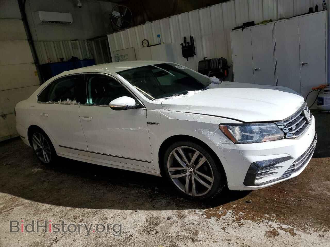 2017 VOLKSWAGEN PASSAT - VIN: 1VWDT7A30HC007774 - Фото 4