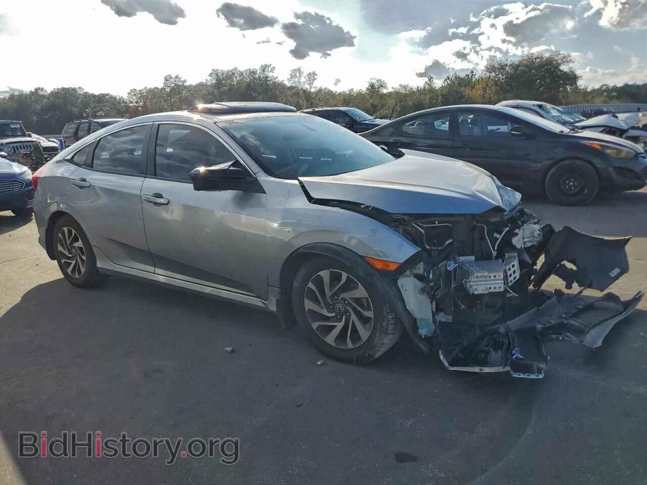 2017 HONDA CIVIC - VIN: 19XFC2F72HE040228 - Фото 4